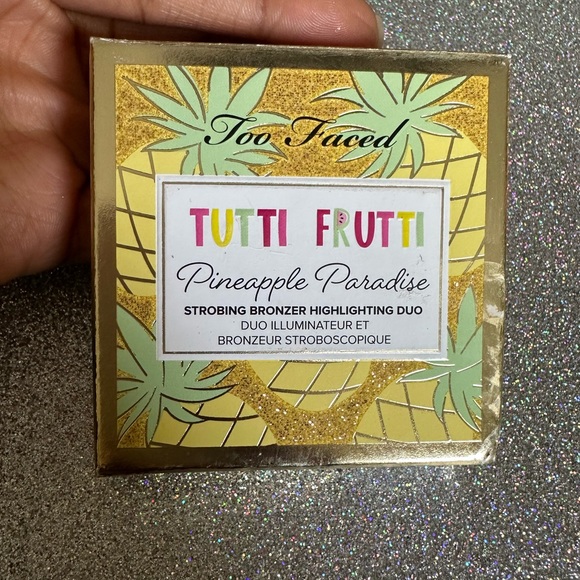 Too Faced Tutti Frutti Bronzer Highlighting Duo In Pineapple Sun - Picture 1 of 3